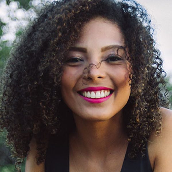 How to Use a Hair Diffuser for Your Curls