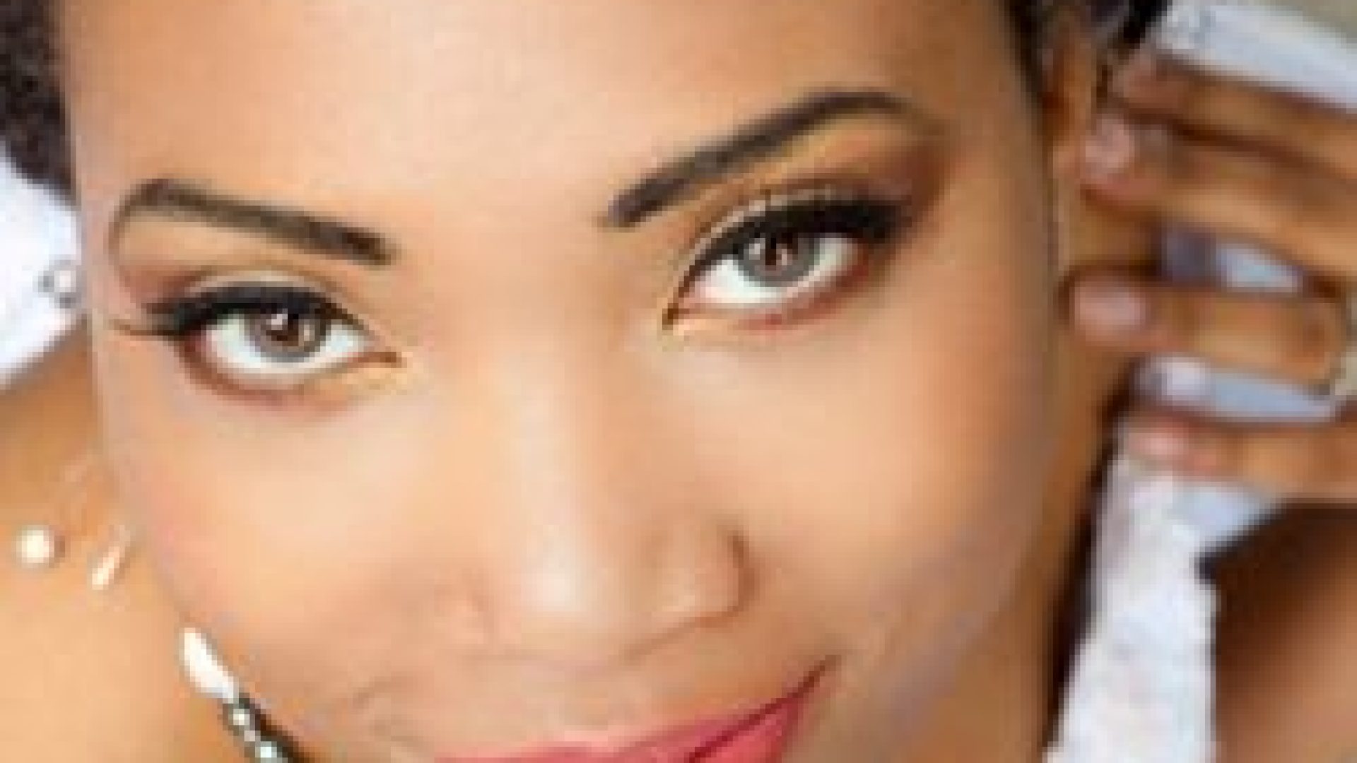 How to Schedule a Stylist for a Bridal Party