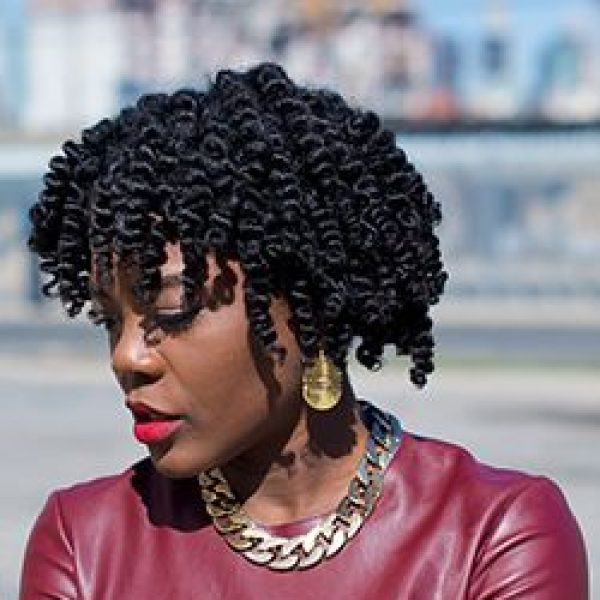 Oils Don’t Moisturize, But You Still Need Them for This…