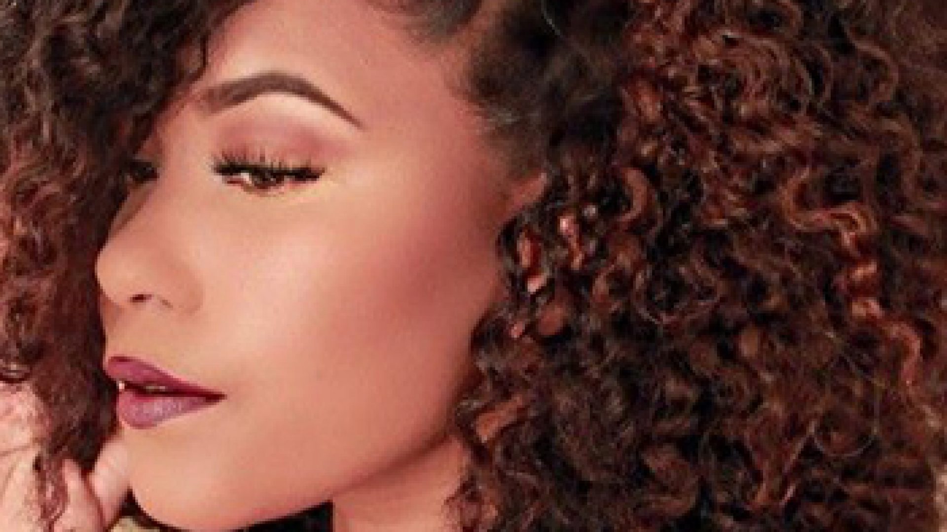 5 Heatless Methods  to Add Volume to Natural Hair