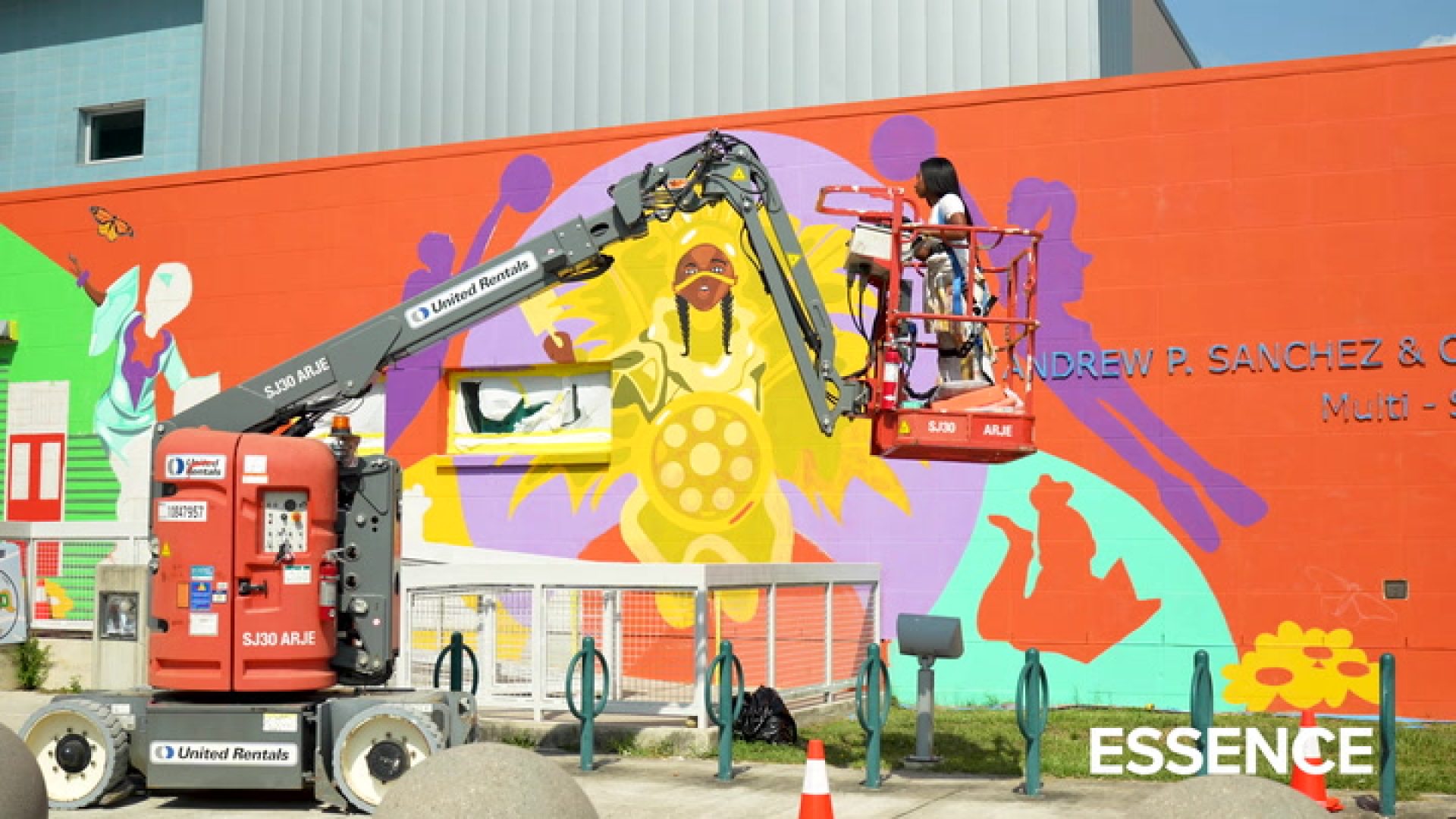 WATCH: Artist Jade Meyers Brings Vibrancy To Her Community With ‘I Am